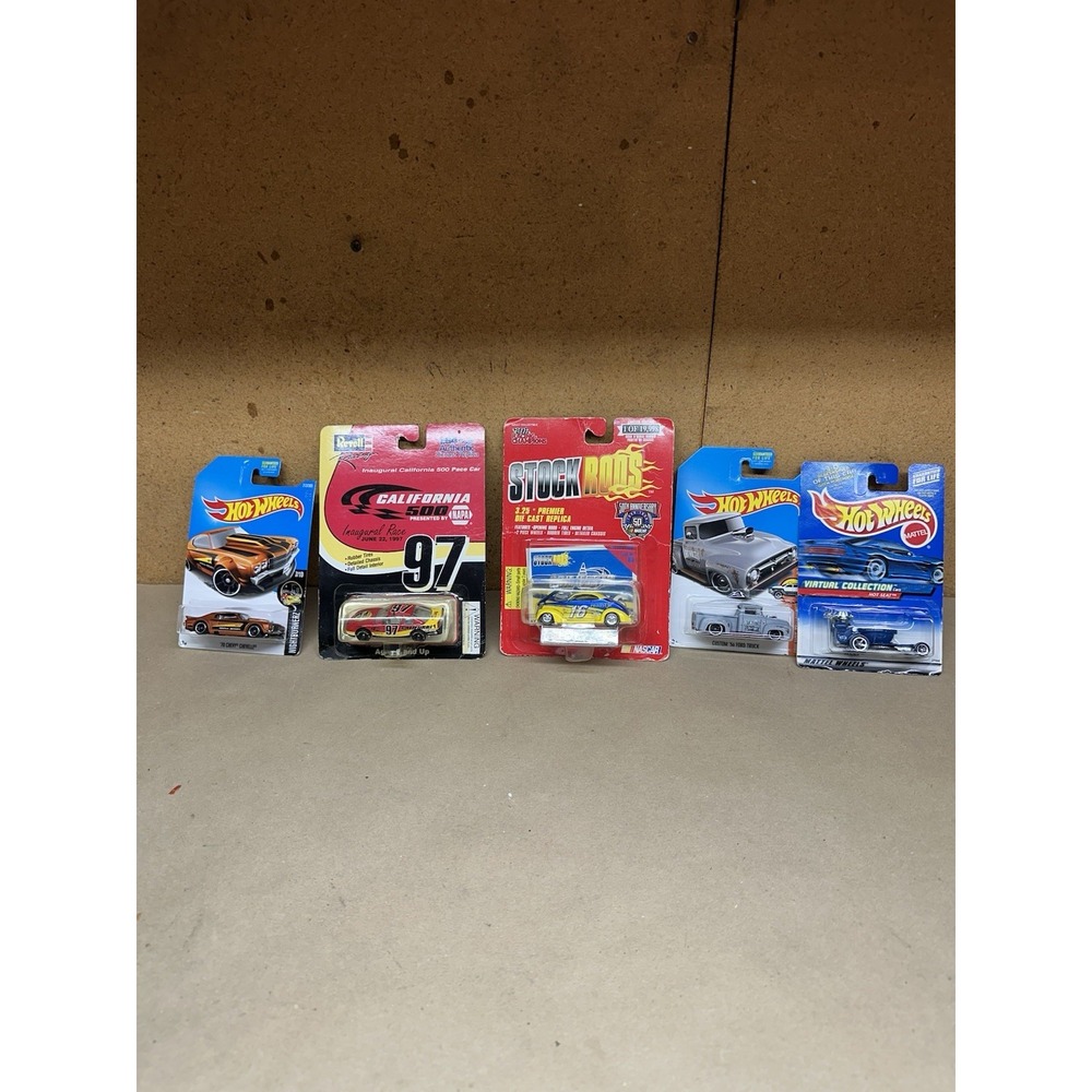 Hot Wheels & Die-Cast Cars Lot of 5 Sealed NASCAR Revell Racing Champions VTG